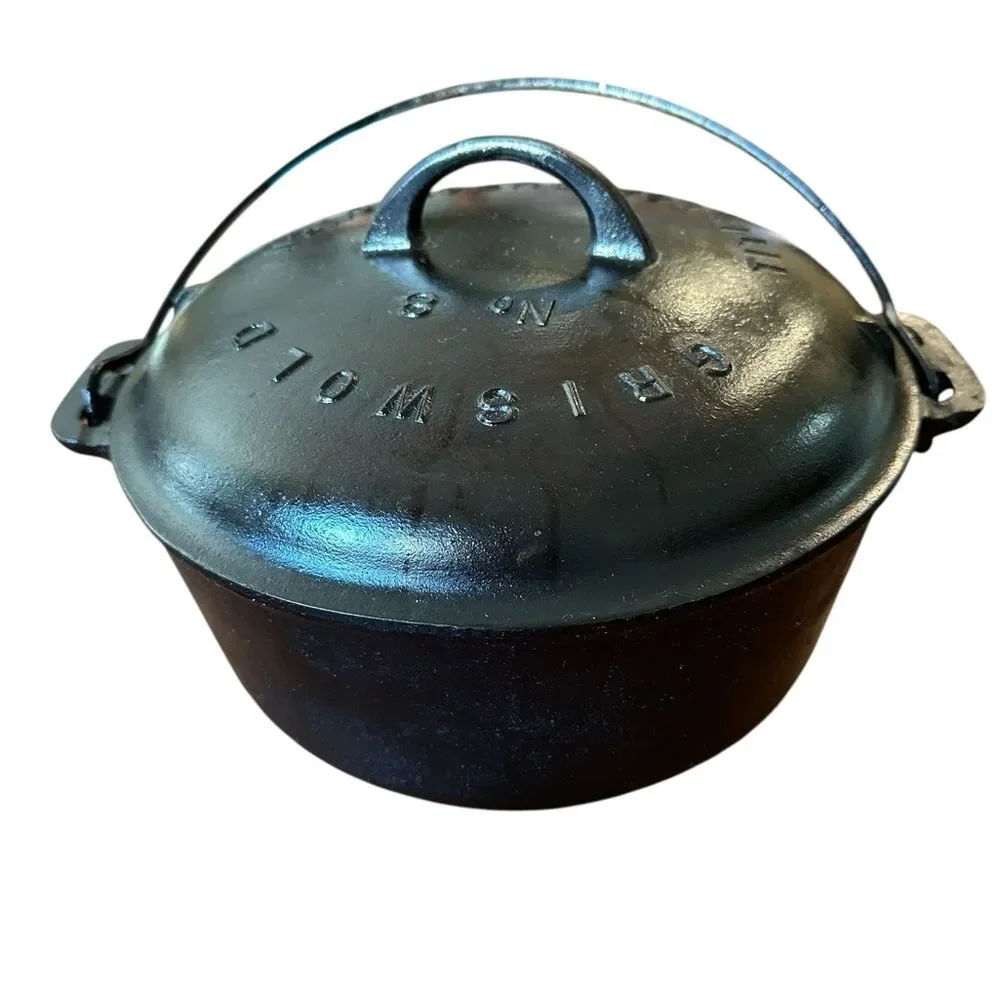 Vintage Griswold Erie No 8 Cast Iron Tite-Top Dutch Oven833 w/lid &Trivet 2551